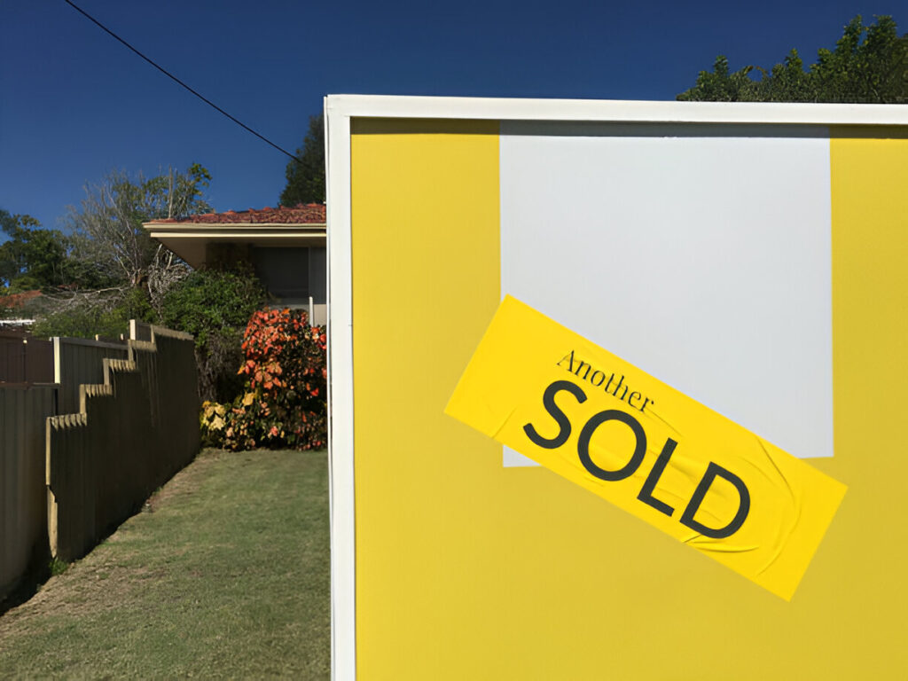 Navigating Conveyancing in Geelong’s Real Estate: Guide to Buying and Selling